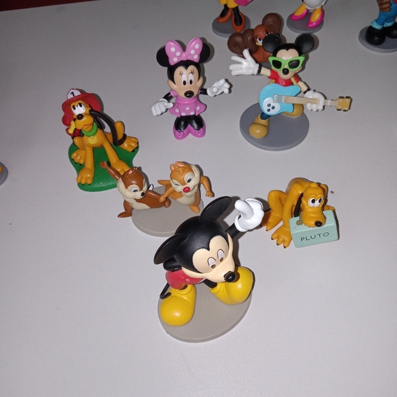 Disney Junior Mickey Mouse And Friends Mega Figurines Mickey Minnie Lot of 17 - Picture 6 of 11